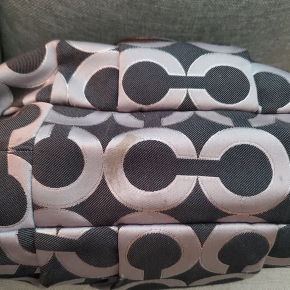 Coach purse - Picture 5 of 5